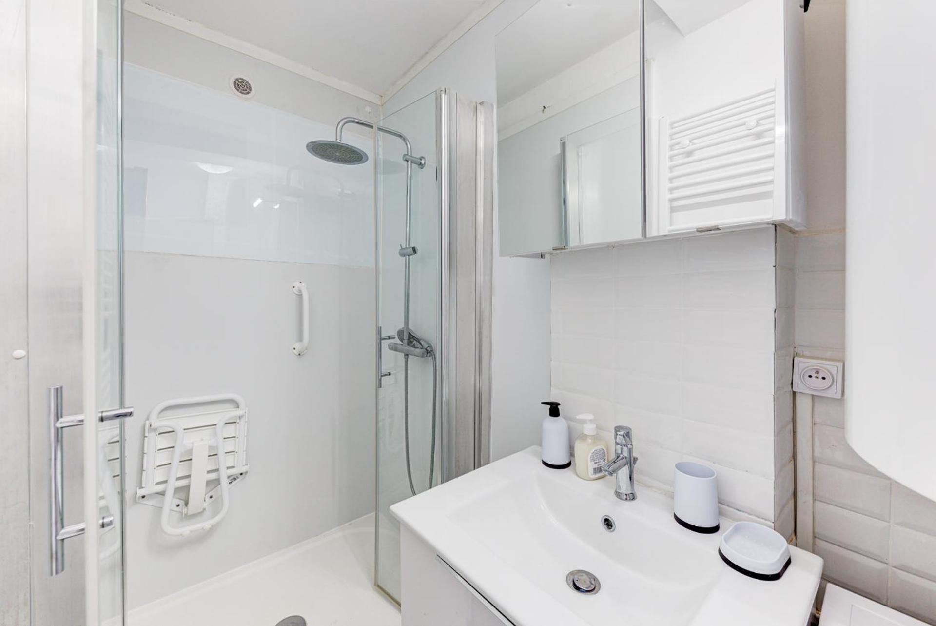 Le Central - Chambre Privative Avec Salon Et Terrasse Privee Hotel Toulouse Exterior photo