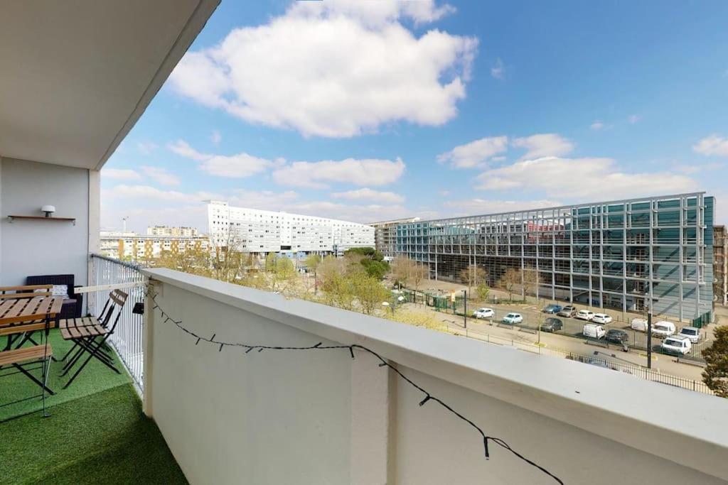 Le Central - Chambre Privative Avec Salon Et Terrasse Privee Hotel Toulouse Exterior photo